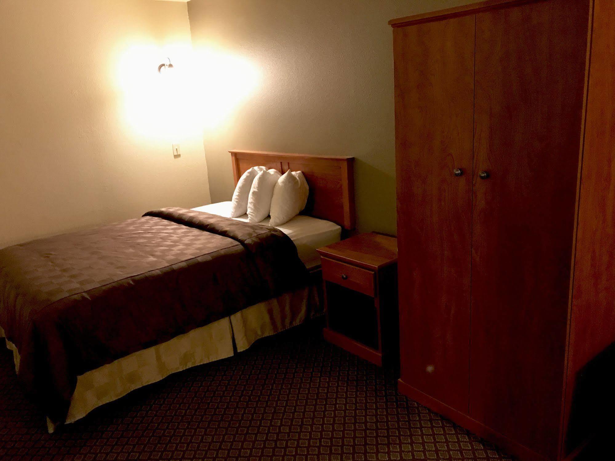Inn Fairbridge & Kellogg